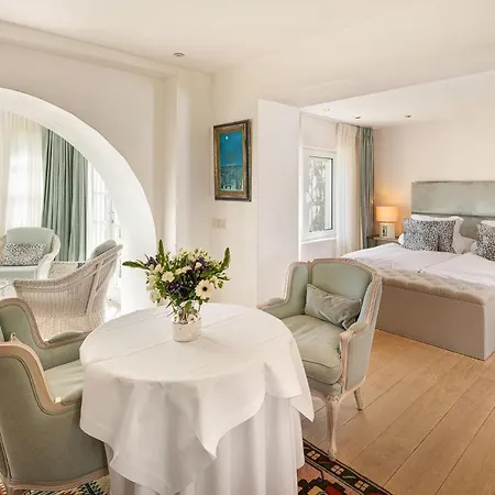 Manoir Du Dragon Отель Кнокке-Хейст